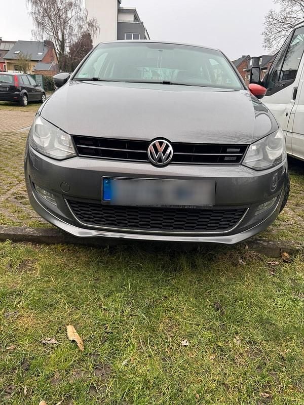 Gebraucht VW Polo 105 PS (77 kW) 2014 Silber Coupé