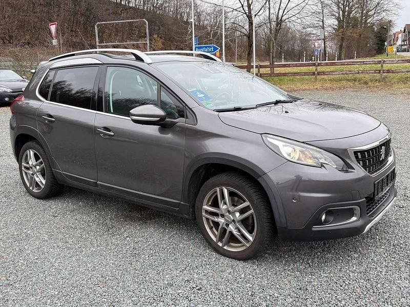 Gebraucht Peugeot 2008 Allure 131 PS (96 kW) 2017 Lackierung schwarz perla SUV