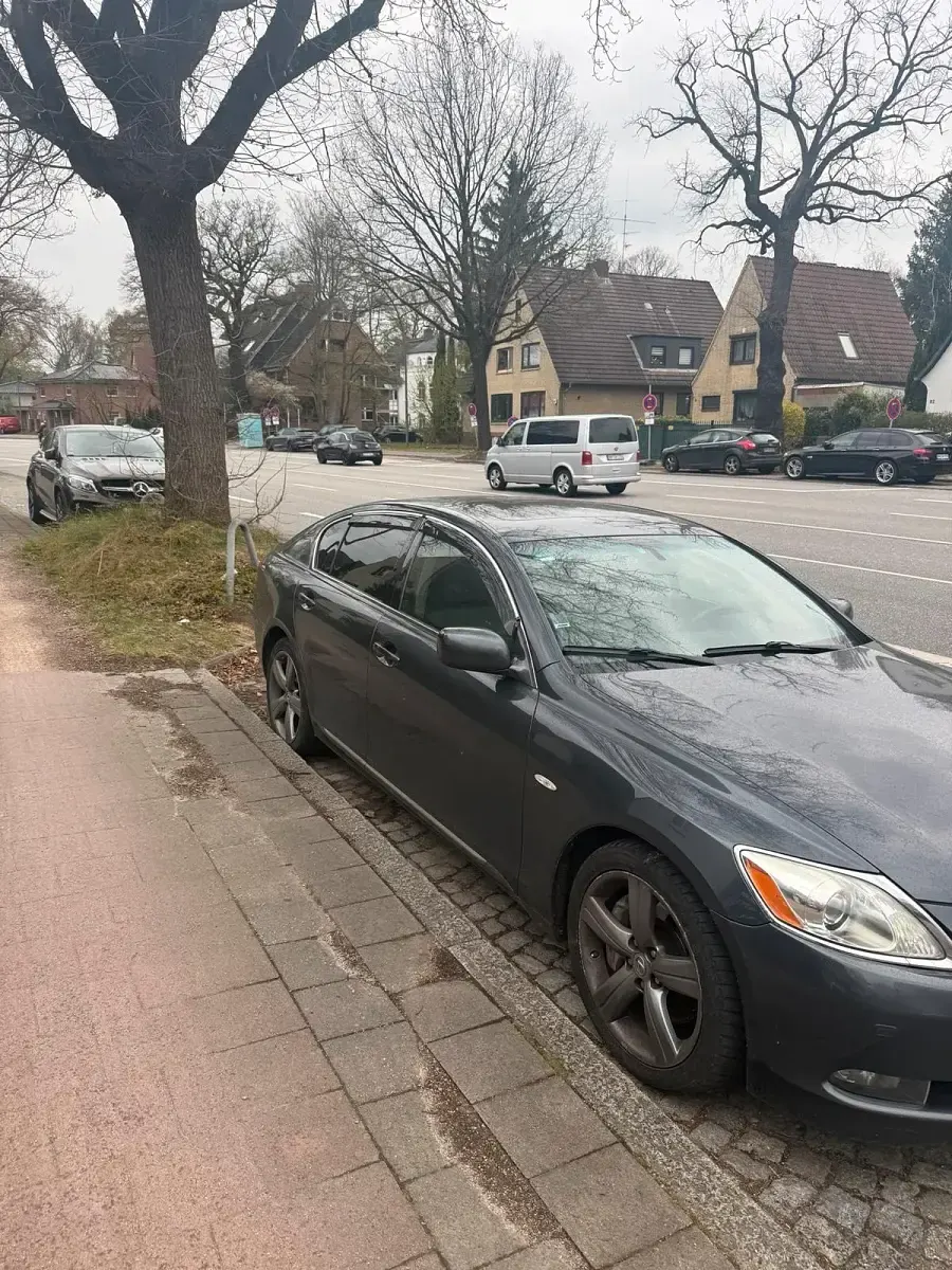 Second-hand Lexus GS300 249 CP (183 kW) 2025 Gri Berlinǎ