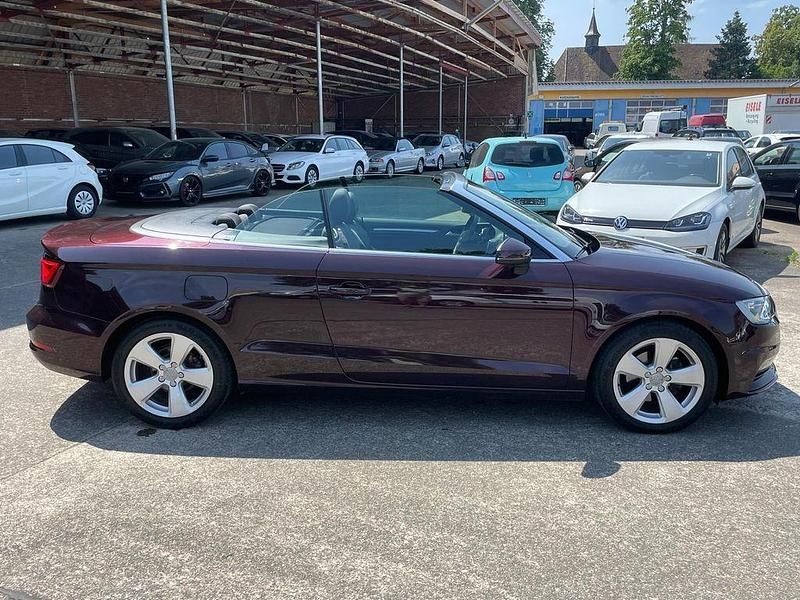 Gebraucht Audi A3 Cabriolet Ambition 125 PS (91 kW) 2014 Rot Cabrio