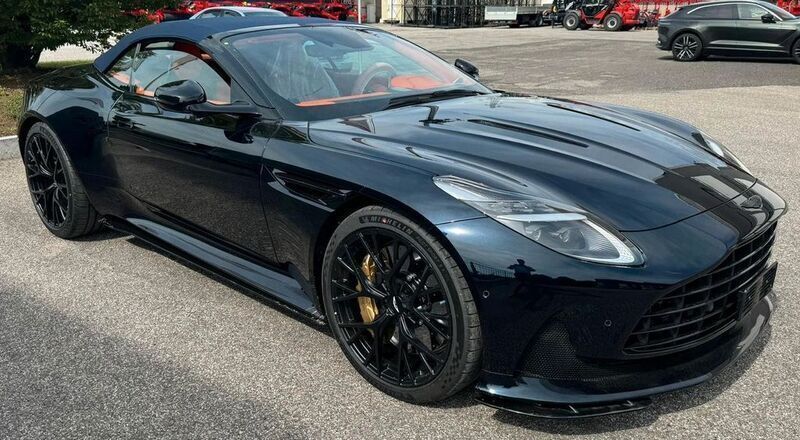 Gebraucht Aston Martin DB12 680 PS (500 kW) 2024 Blau Cabrio