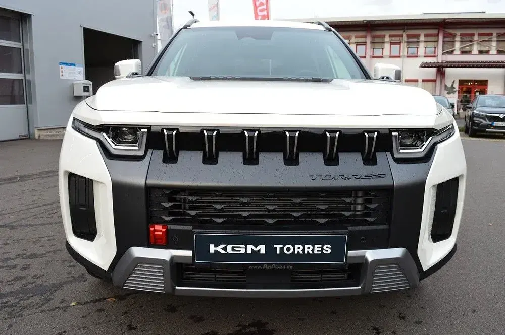 Neu KGM Torres 163 PS (119 kW) 2026 Weiß SUV