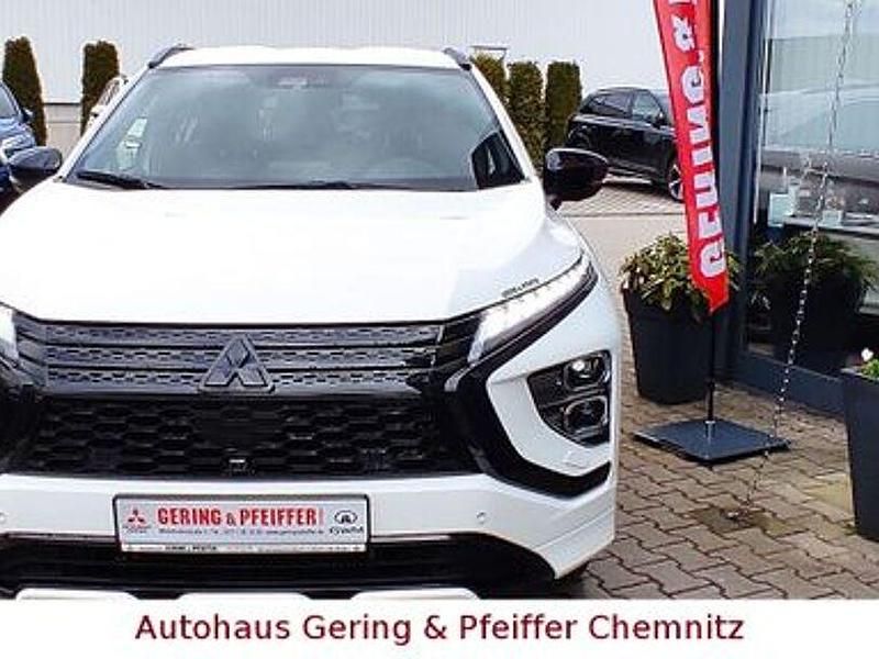 Gebraucht Mitsubishi Eclipse Cross Select 188 PS (138 kW) 2022 Weiß SUV
