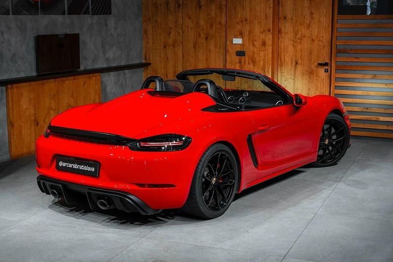 Gebraucht Porsche Boxster Spyder 420 PS (308 kW) 2021 Rot Cabrio