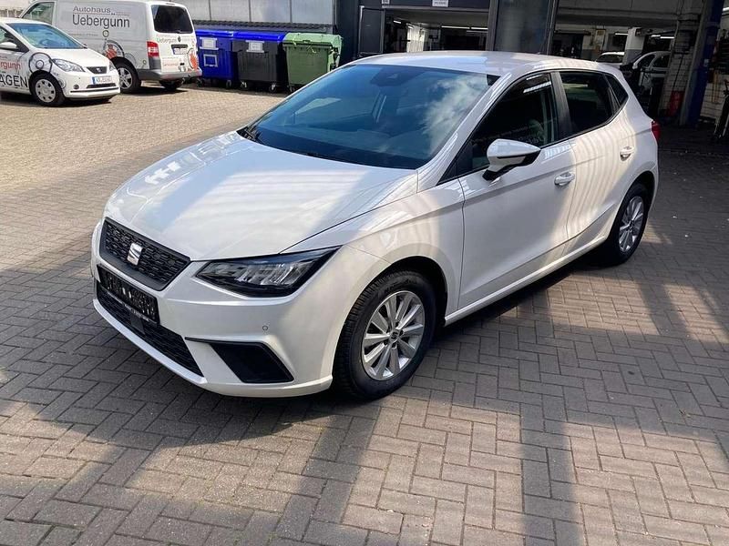 Weiß Gebraucht 2022 Seat Ibiza Style Kleinwagen | 14.490 € (Guter Preis) - Bild 1/4