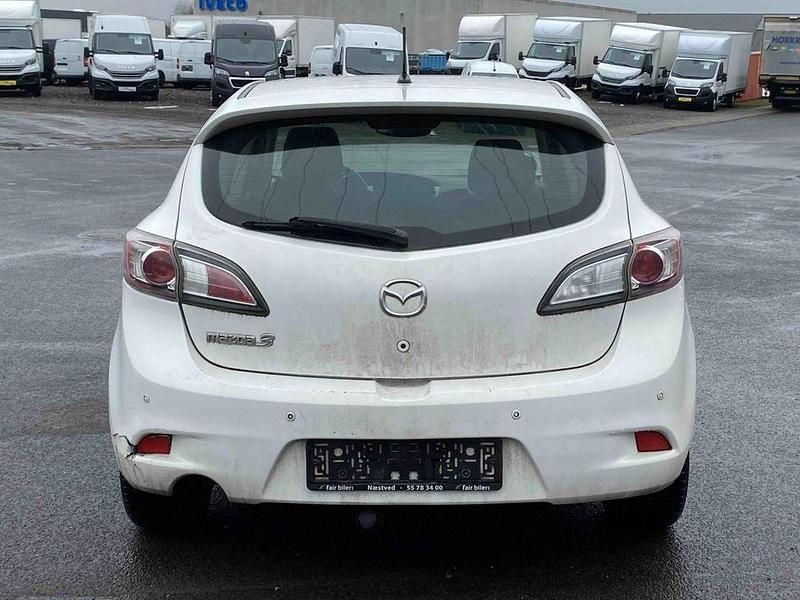 Gebraucht Mazda 3 Prime-Line 116 PS (85 kW) 2012 Weiß Limousine