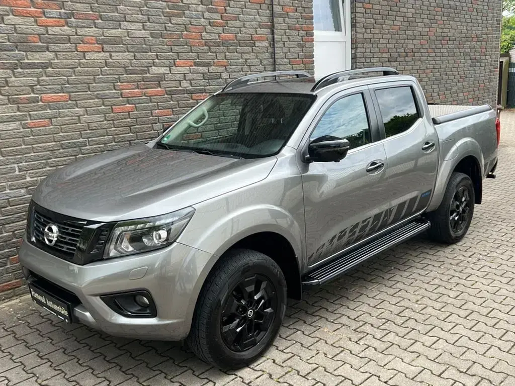 Gebraucht Nissan Navara N-Guard 190 PS (139 kW) 2021 Grau Pickup