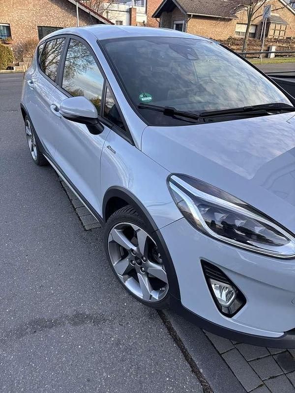 Gebraucht Ford Fiesta S 125 PS (91 kW) 2019 Limousine
