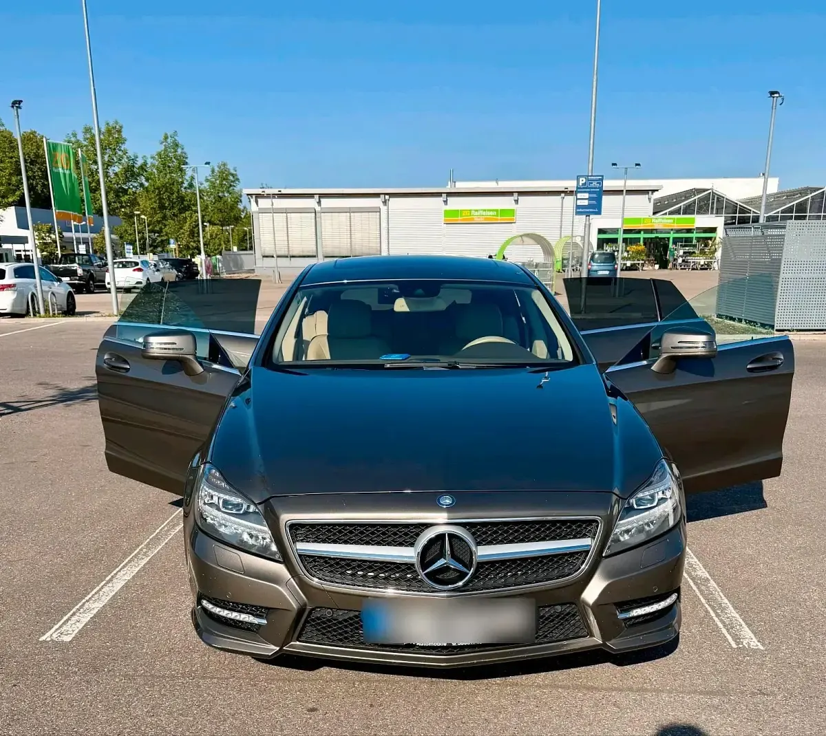 Gebraucht Mercedes CLS250 204 PS (150 kW) 2013 Andere farben Coupé