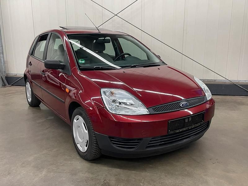 Rot Gebraucht 2003 Ford Fiesta Kleinwagen | 1.799 € (Fairer Preis) - Bild 1/4