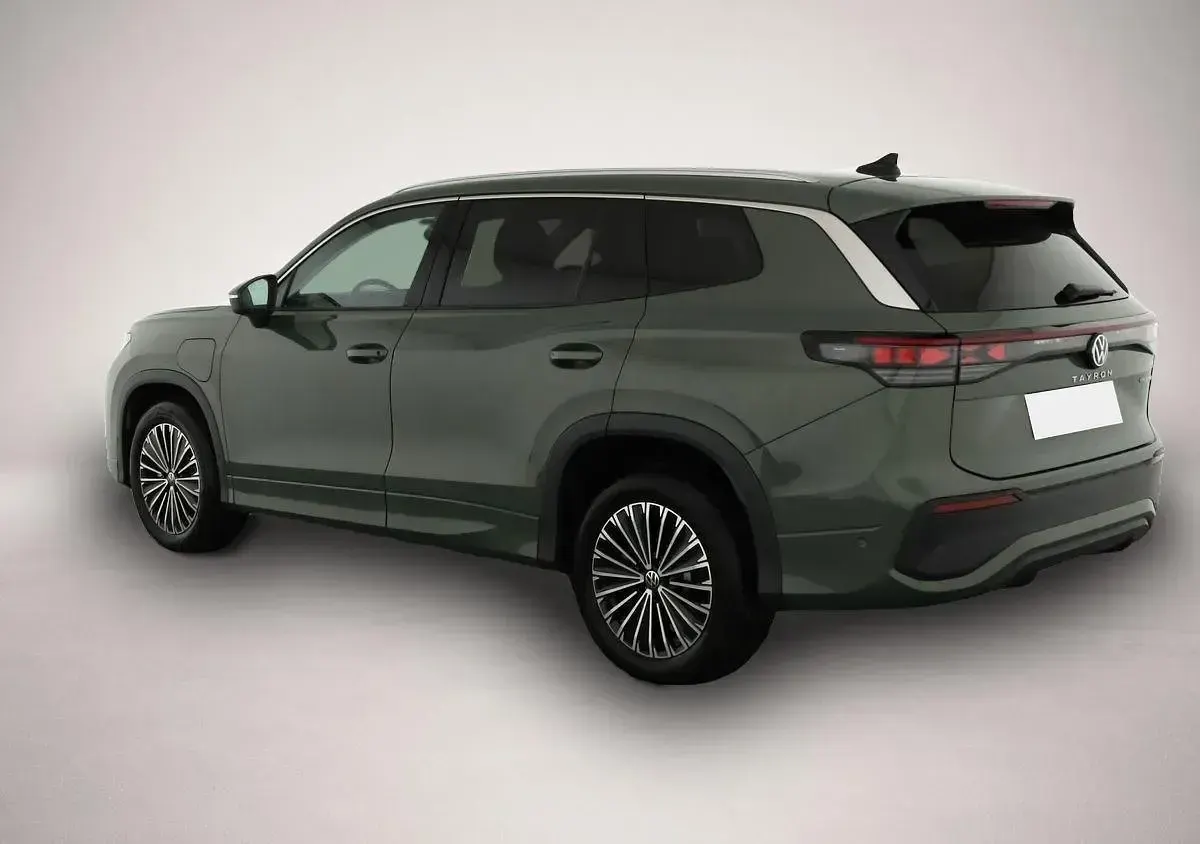 Neu VW Tayron Life 204 PS (150 kW) 2025 Manufacturer SUV