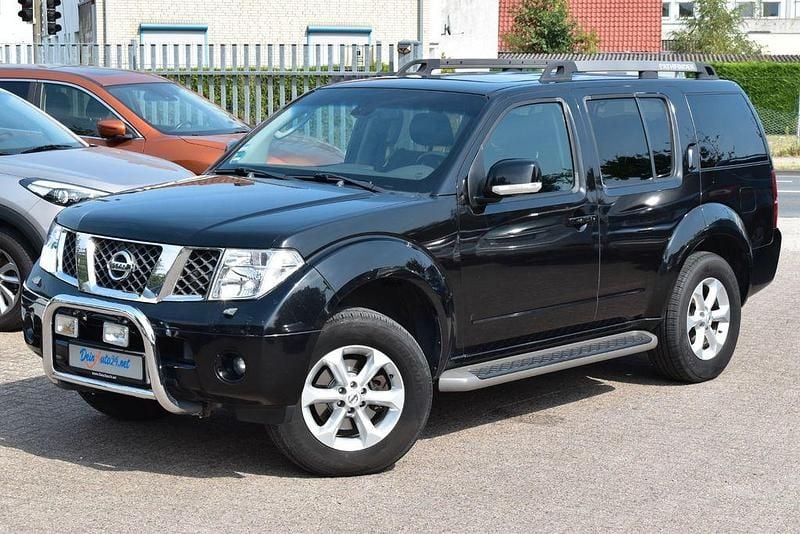 Schwarz Gebraucht 2008 Nissan Pathfinder SUV | 6.790 € (Fairer Preis) - Bild 1/4