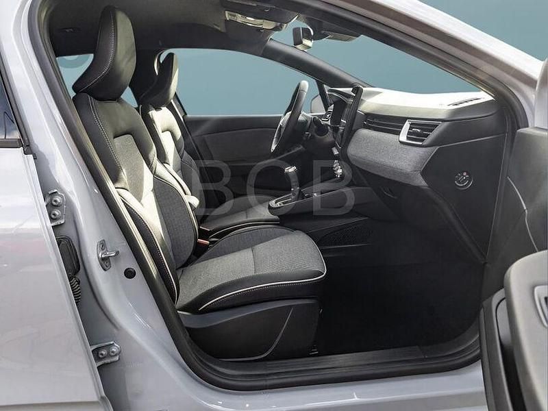 Gebraucht Renault Clio V Techno 90 PS (66 kW) 2025 Grau Kleinwagen