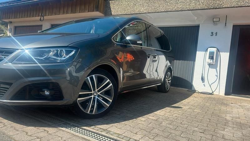 Second-hand Seat Alhambra 184 CP (135 kW) 2017 Gri Monovolum