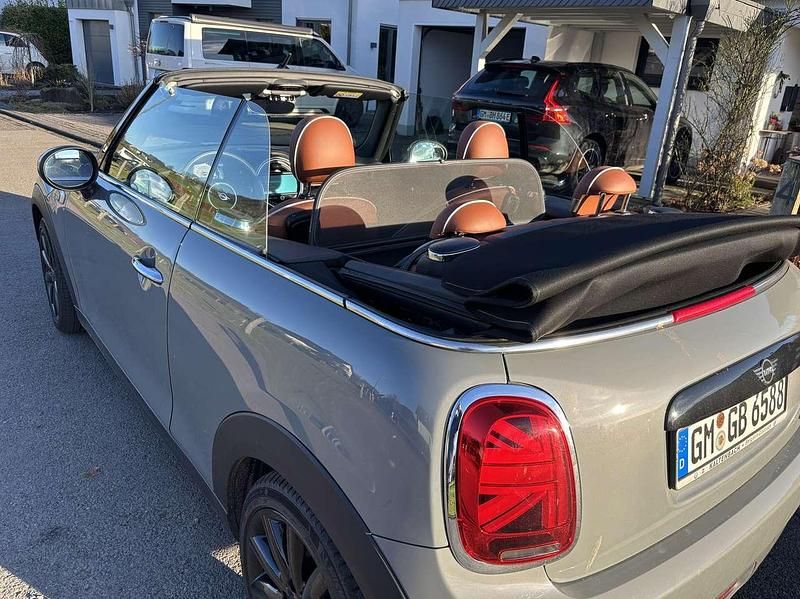 Gebraucht Mini Cooper Cabriolet 136 PS (100 kW) 2019 Grau Cabrio