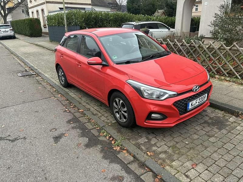 Gebraucht 2019 Hyundai i20 Select Kleinwagen | 7.799 € (Guter Preis) - Bild 1/4