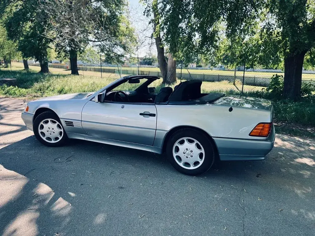 Gebraucht Mercedes SL320 231 PS (169 kW) 1994 Silber Cabrio