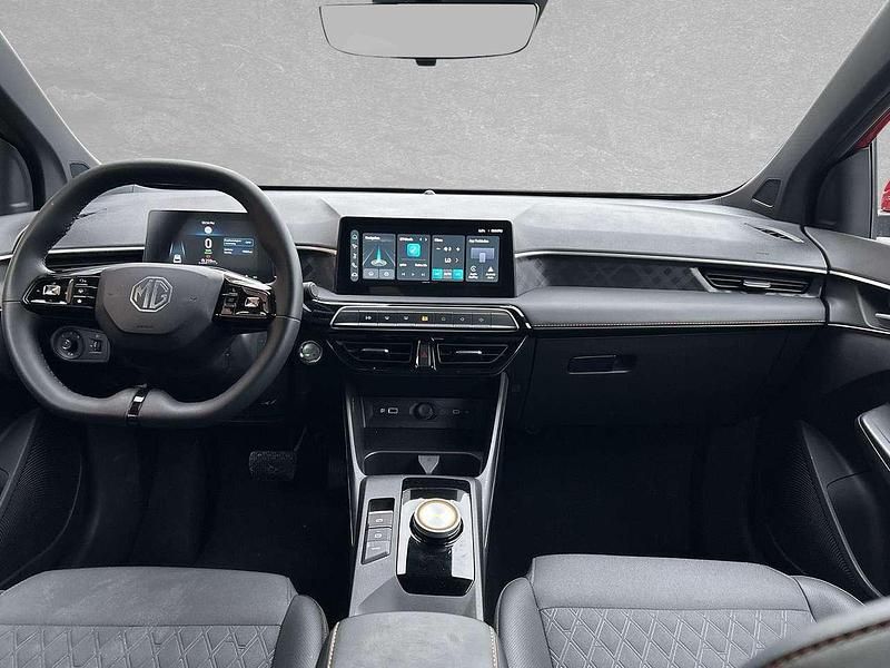 Gebraucht MG MG3 Luxury 194 PS (142 kW) 2024 Diamond red Kleinwagen