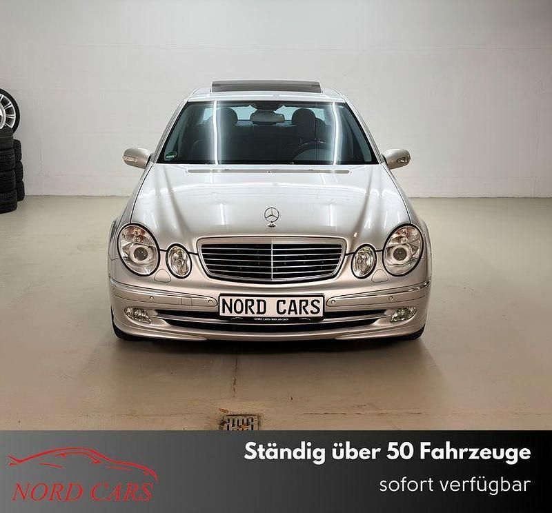 Gebraucht Mercedes E240 177 PS (130 kW) 2002 Silber Limousine
