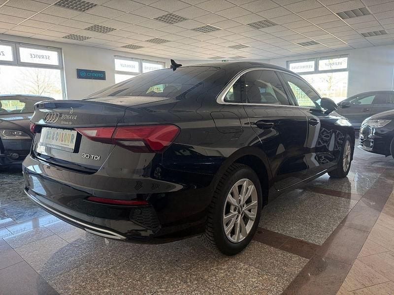 Gebraucht Audi A3 Advanced 116 PS (85 kW) 2022 Schwarz Limousine