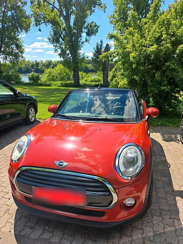 Gebraucht Mini Cooper Cabriolet 136 PS (100 kW) 2018 Rot Cabrio