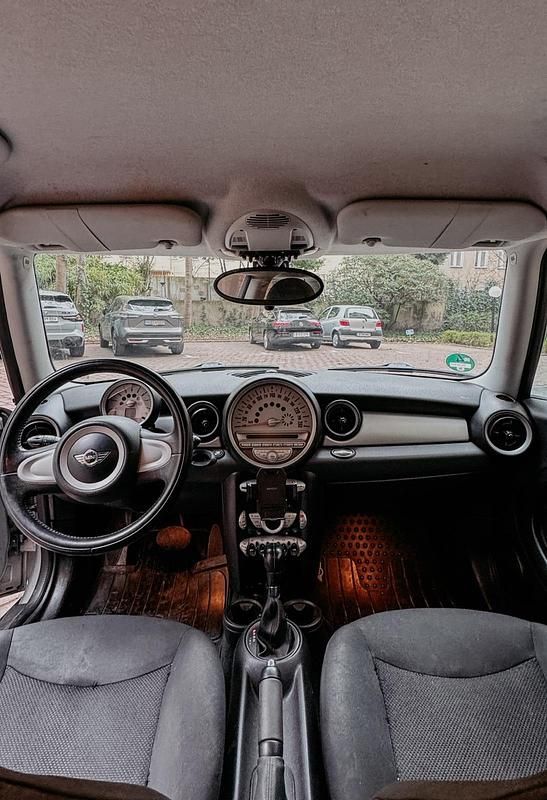 Second-hand Mini ONE 95 CP (69 kW) 2009 Argintiu Hatchback