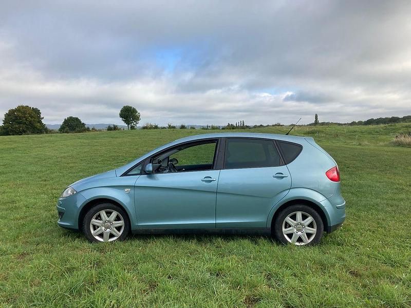 Blau Gebraucht 2008 Seat Altea Van / Kleinbus | 4.500 € (Fairer Preis) - Bild 1/4