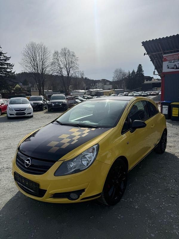 Gebraucht Opel Corsa 101 PS (74 kW) 2010 Kleinwagen