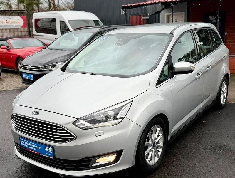Silber Gebraucht 2018 Ford Grand C-Max Titanium Van / Kleinbus | 10.999 € (Guter Preis) - Bild 1/4