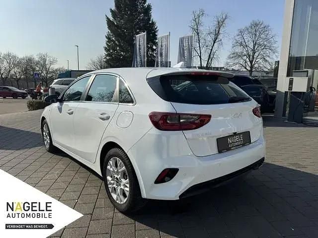 Second-hand Kia Ceed 140 CP (102 kW) 2025 Alb Hatchback