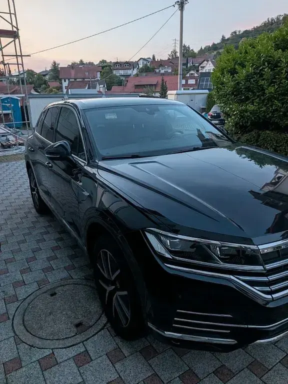 Gebraucht VW Touareg 286 PS (210 kW) 2021 Blau SUV