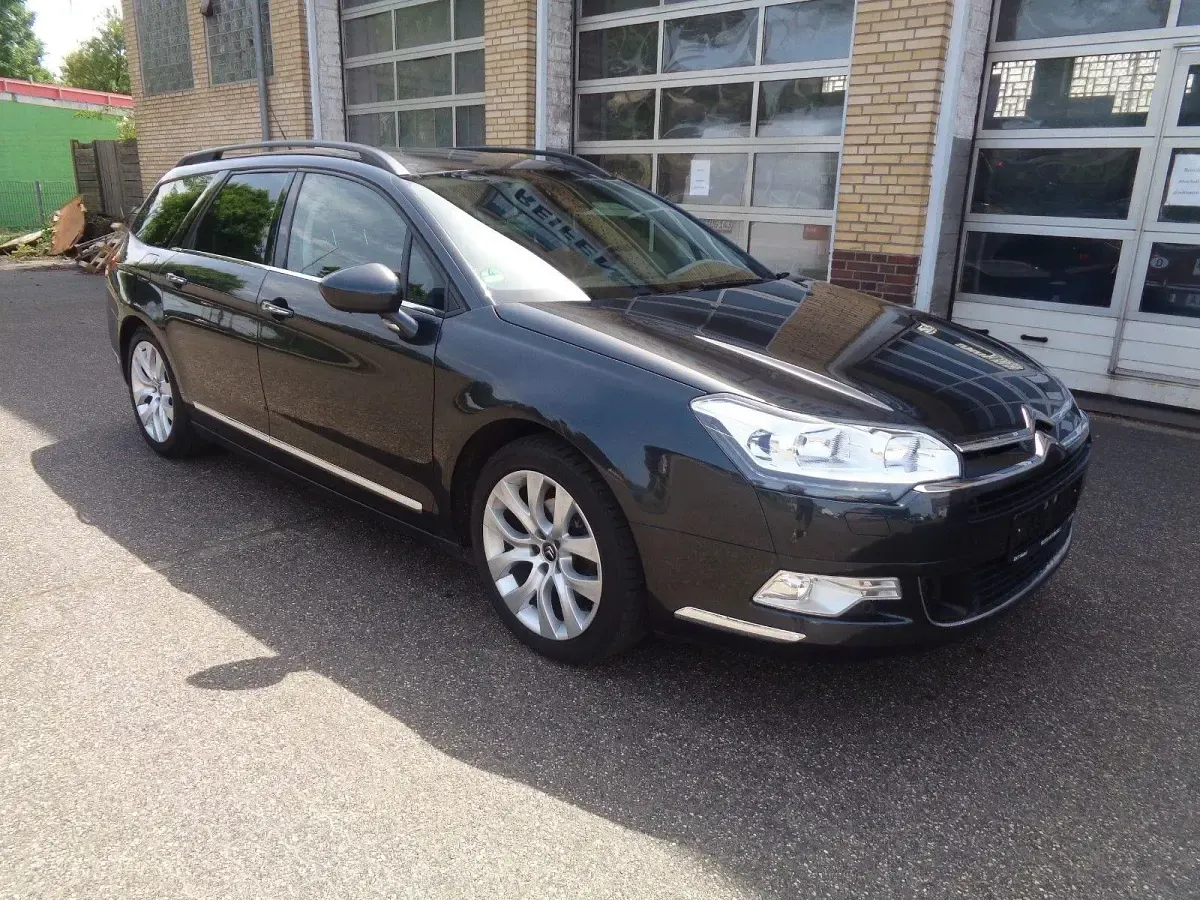Gebraucht Citroën C5 Business Class 150 PS (110 kW) 2016 Grau Kombi