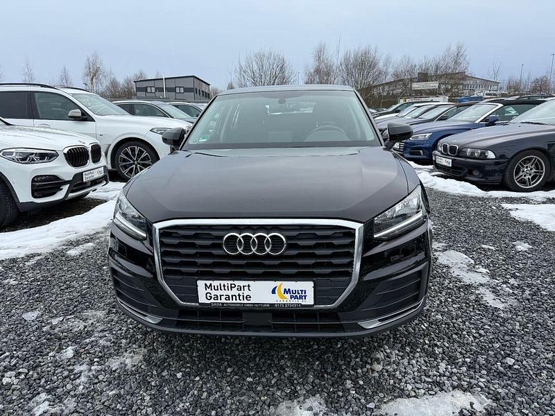 Gebraucht Audi Q2 Basis 150 PS (110 kW) 2018 Schwarz SUV