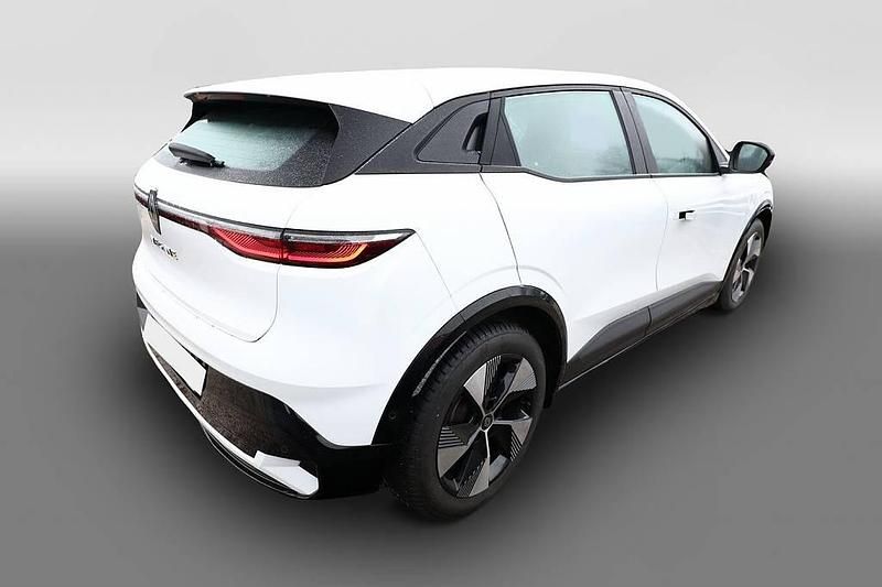 Używany Renault Mégane Equilibre 160 kW (218 KM) 2022 Biały Sedan/Limuzyna