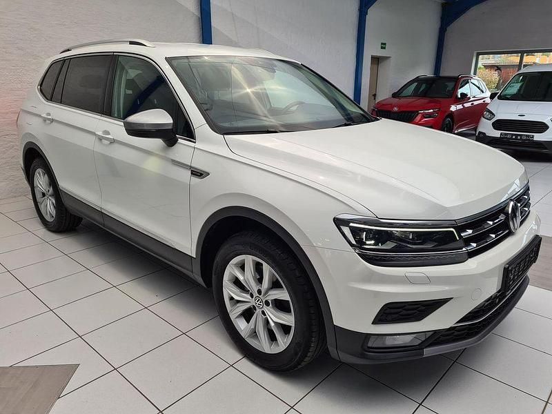 Gebraucht VW Tiguan Allspace Highline 200 PS (147 kW) 2021 Pure white SUV