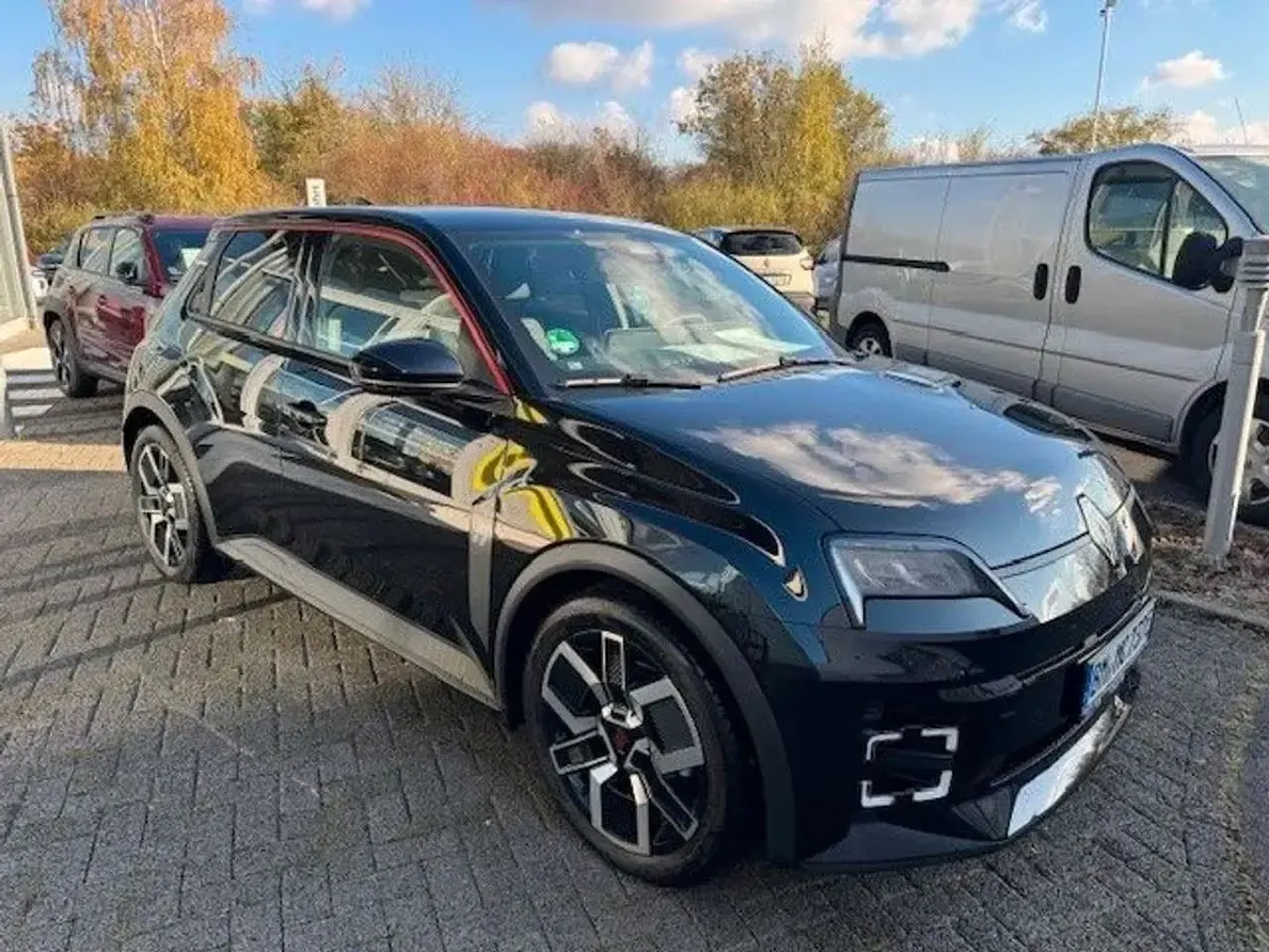 Gebraucht Renault R5 Urban 77 kW (106 PS) 2025 Schwarz Kleinwagen