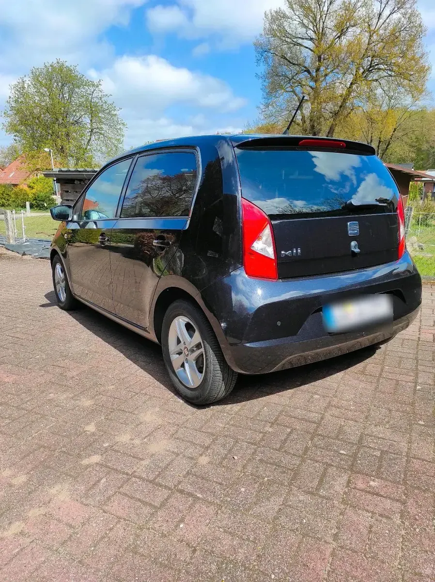 Gebraucht Seat Mii 75 PS (55 kW) 2016 Schwarz Kleinwagen