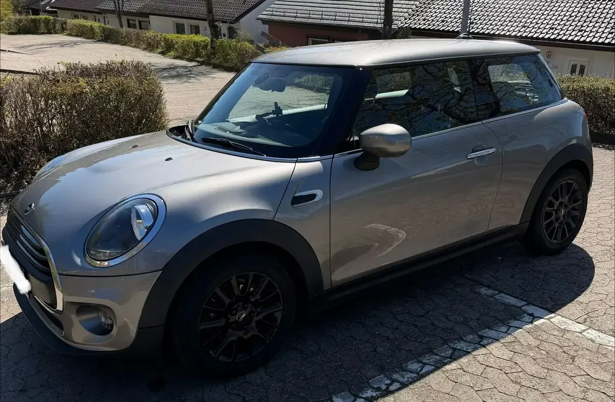 Gebraucht Mini ONE 102 PS (75 kW) 2020 Grau Kleinwagen
