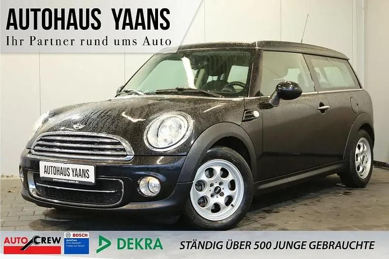 Midnight black metallic Gebraucht 2014 Mini Cooper D Clubman Pepper Kombi | 12.699 € - Bild 1/4
