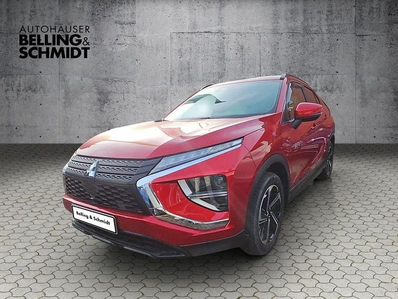 Gebraucht Mitsubishi Eclipse Cross Basis 98 PS (72 kW) 2022 Weiß (metallic) SUV