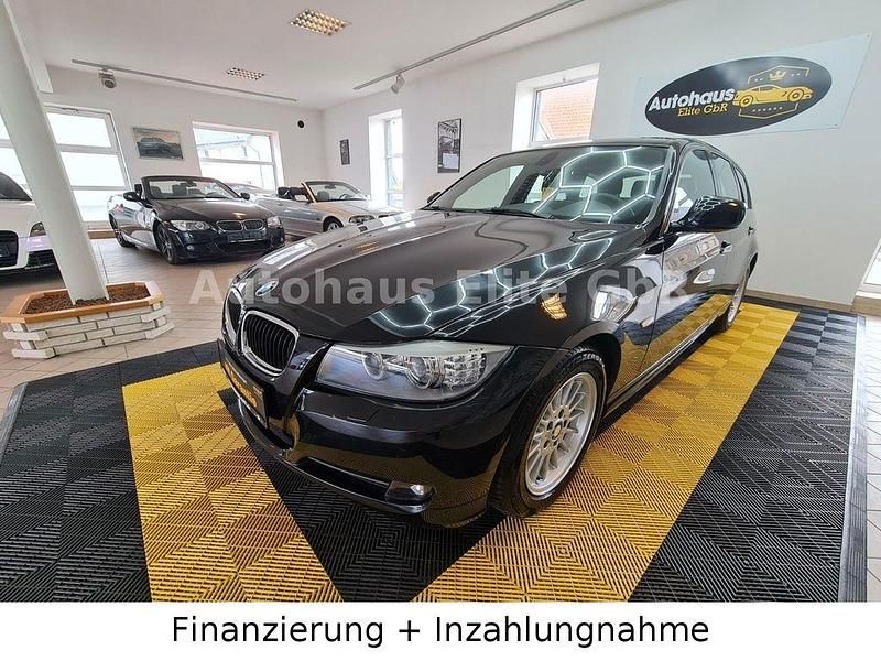 Gebraucht BMW 320 170 PS (125 kW) 2011 Schwarz Limousine