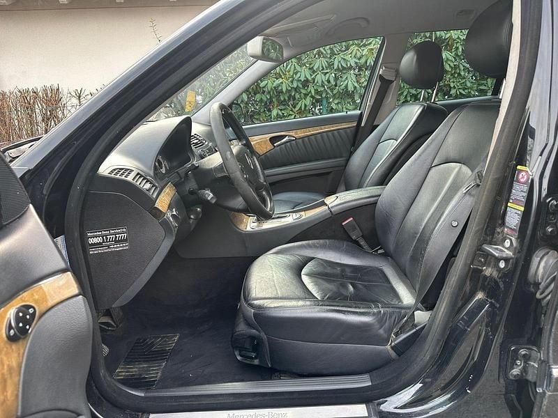 Gebraucht Mercedes E320 Avantgarde 224 PS (164 kW) 2007 Schwarz Kombi