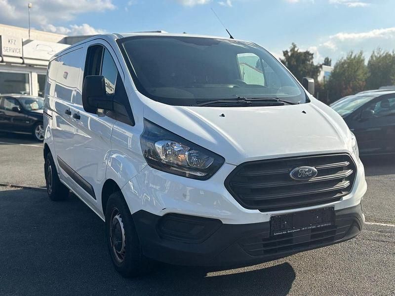 Gebraucht 2018 Ford Transit Custom Van / Kleinbus | 8.650 € (Superpreis) - Bild 1/4