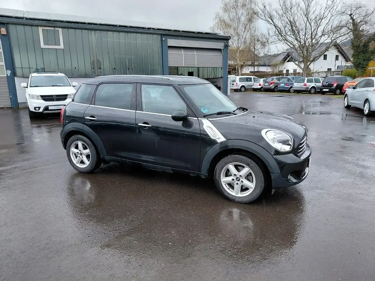 Used Mini ONE 98 HP (72 kW) 2013 Black Hatchback