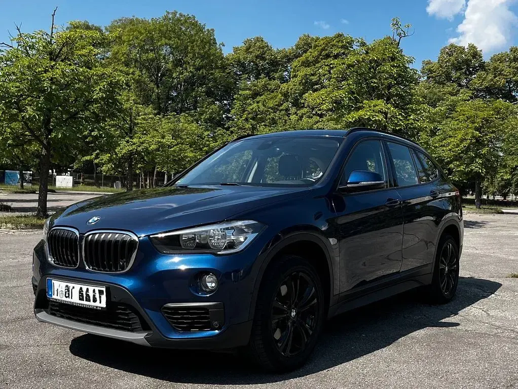Gebraucht BMW X1 Advantage 190 PS (139 kW) 2018 Blau SUV