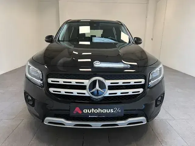 Gebraucht Mercedes GLB200 150 PS (110 kW) 2023 Schwarz SUV