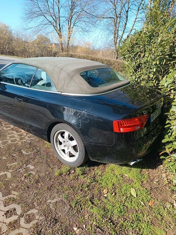 Gebraucht Audi A5 Cabriolet 190 PS (139 kW) 2015 Schwarz Cabrio