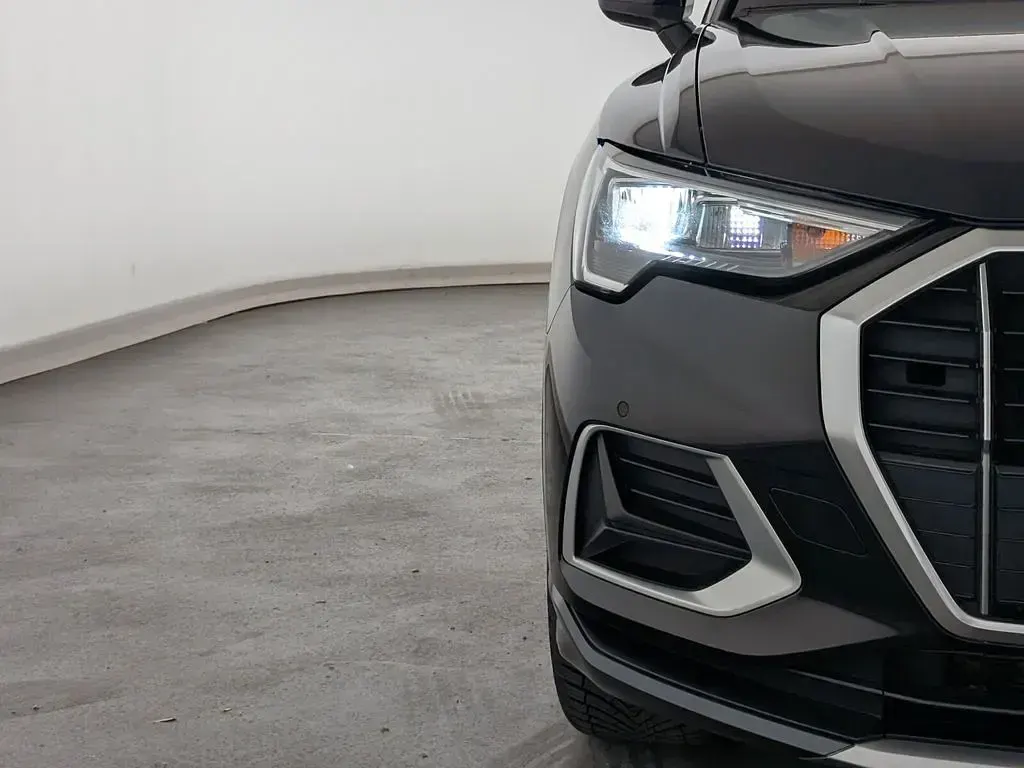 Gebraucht Audi Q3 Advanced 150 PS (110 kW) 2020 Mythosschwarz SUV