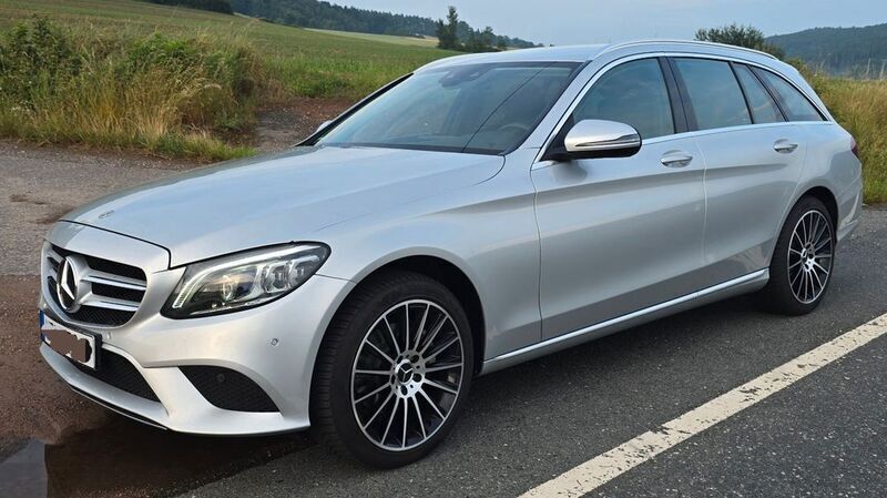 Silber Gebraucht 2020 Mercedes C220 Kombi | 25.000 € (Guter Preis) - Bild 1/4