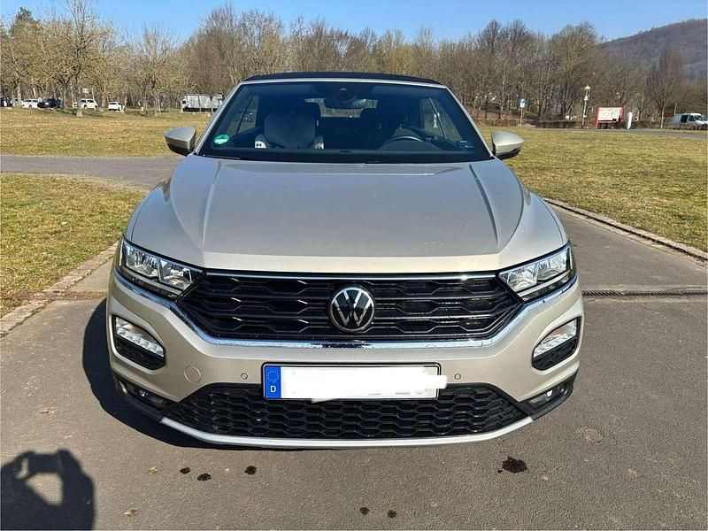 Silber Gebraucht 2021 VW T-Roc Cabriolet Style Cabrio | 23.999 € (Fairer Preis) - Bild 1/4